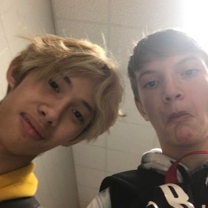 Meet your Posher, Noah charles